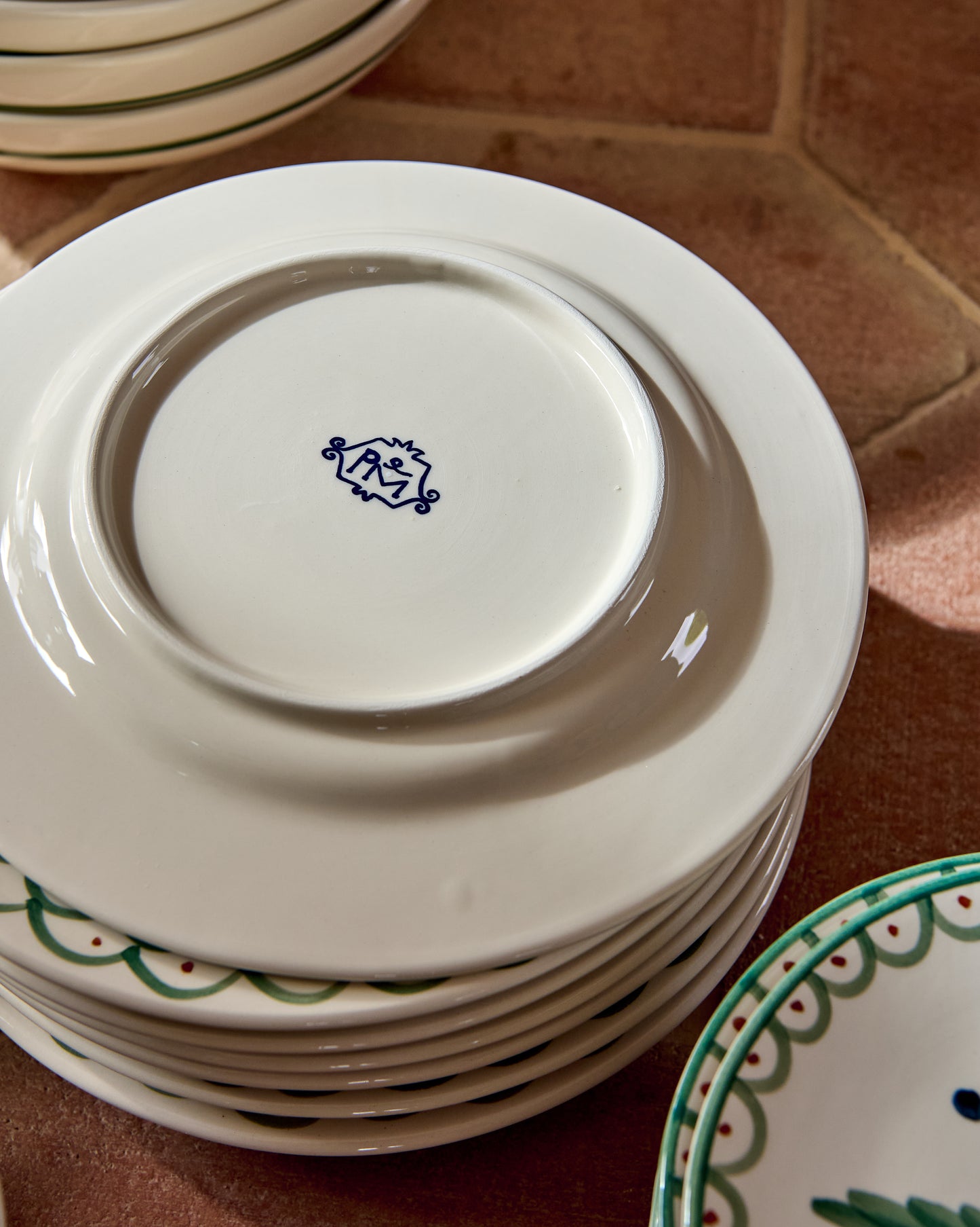 Floresta Ceramic Medium Plate