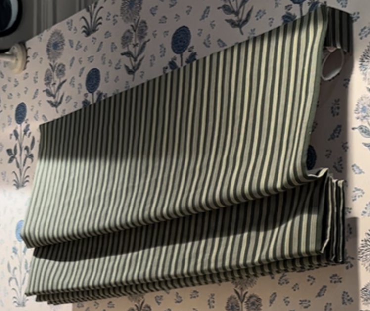 Meknes Stripe Pine/Ivy Roman Blind