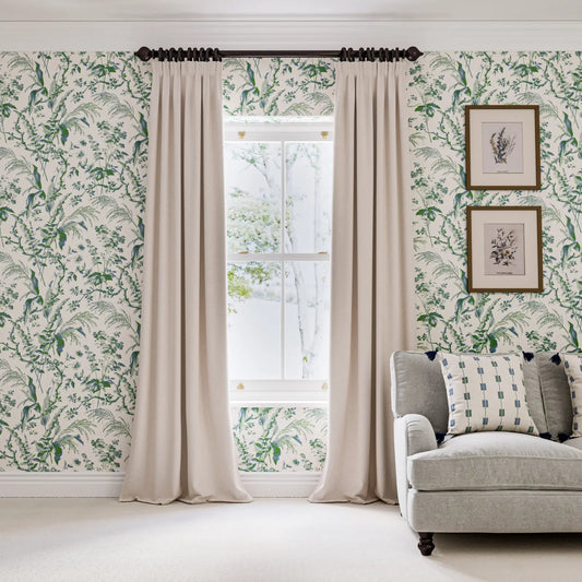 Living Room Inspiration: Decorating Around a Statement Pattern Wallpaper