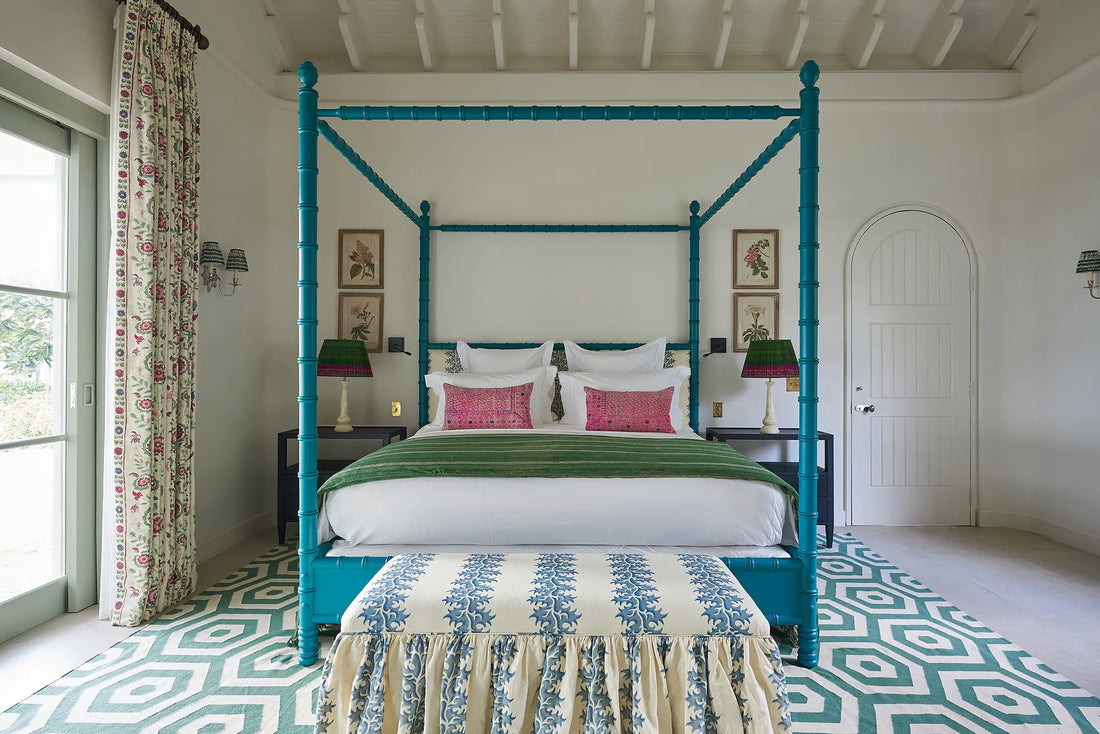 Creating the Four Poster Bed at Home