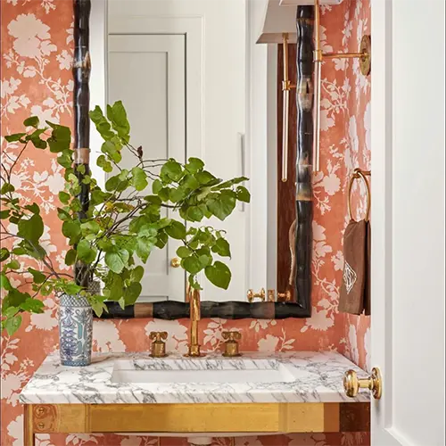 How to Choose a Patterned Wallpaper for a More Minimalistic Space