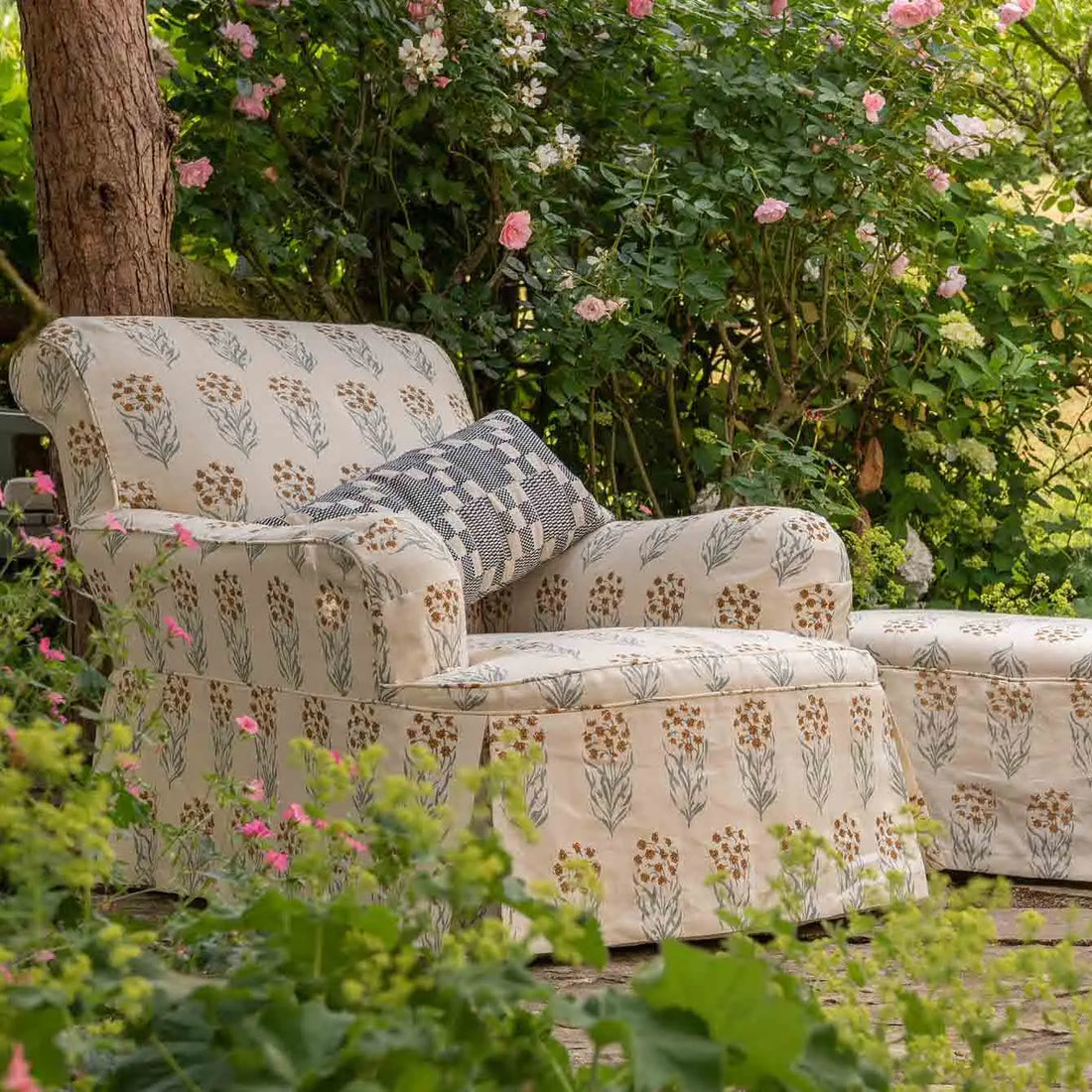 How the Floral Sofa Continues to Reinvent Itself