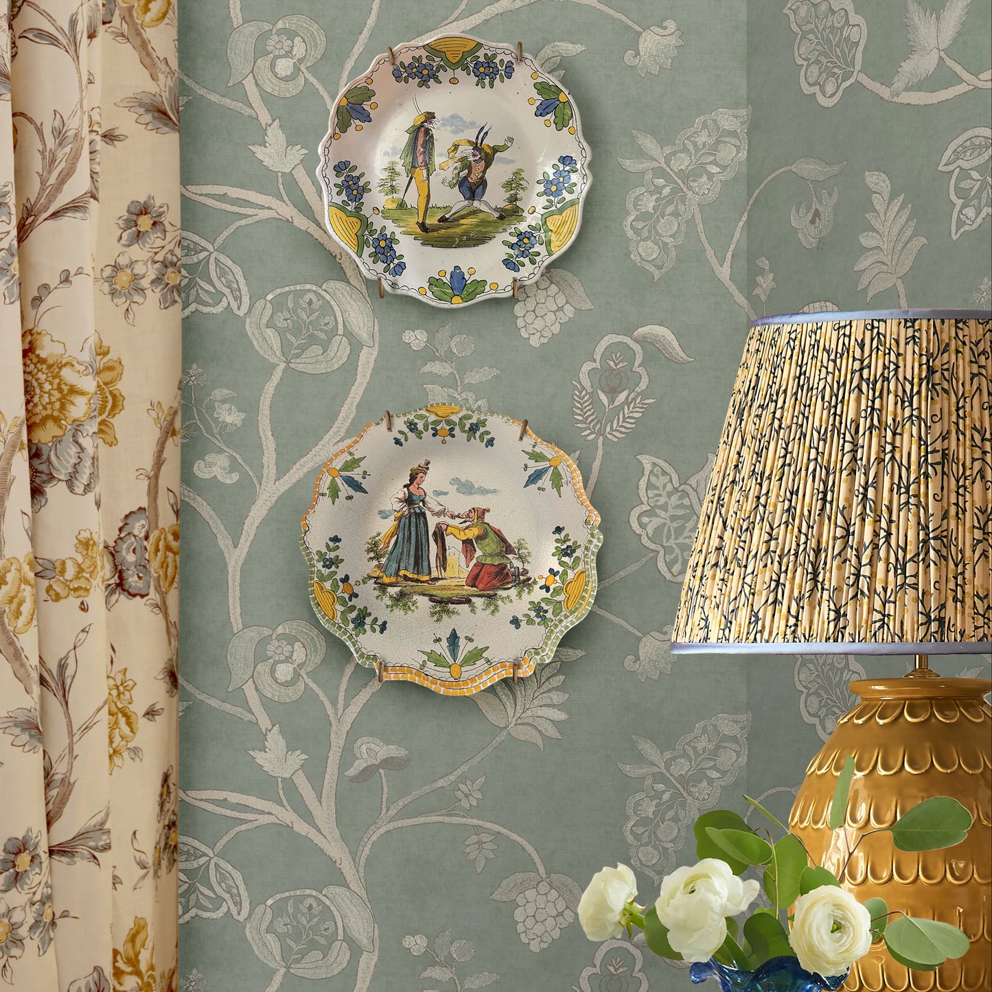 Little Begum Teal Wallpaper Roll