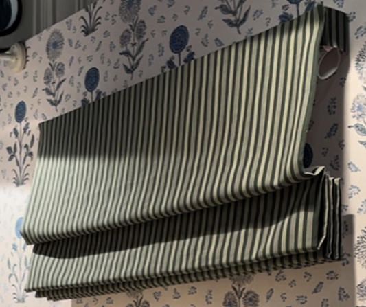 Meknes Stripe Pine/Ivy Roman Blind